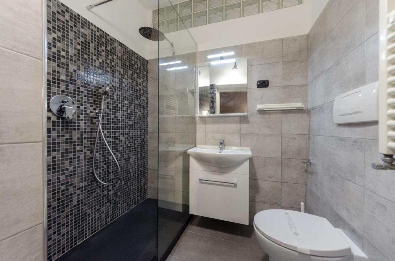 Joivy Warm Family Flat For 9, Near Porto Antico Apartment Genoa Ngoại thất bức ảnh