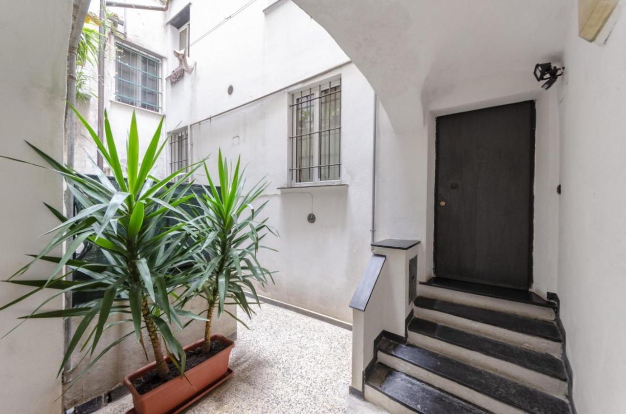 Joivy Warm Family Flat For 9, Near Porto Antico Apartment Genoa Ngoại thất bức ảnh