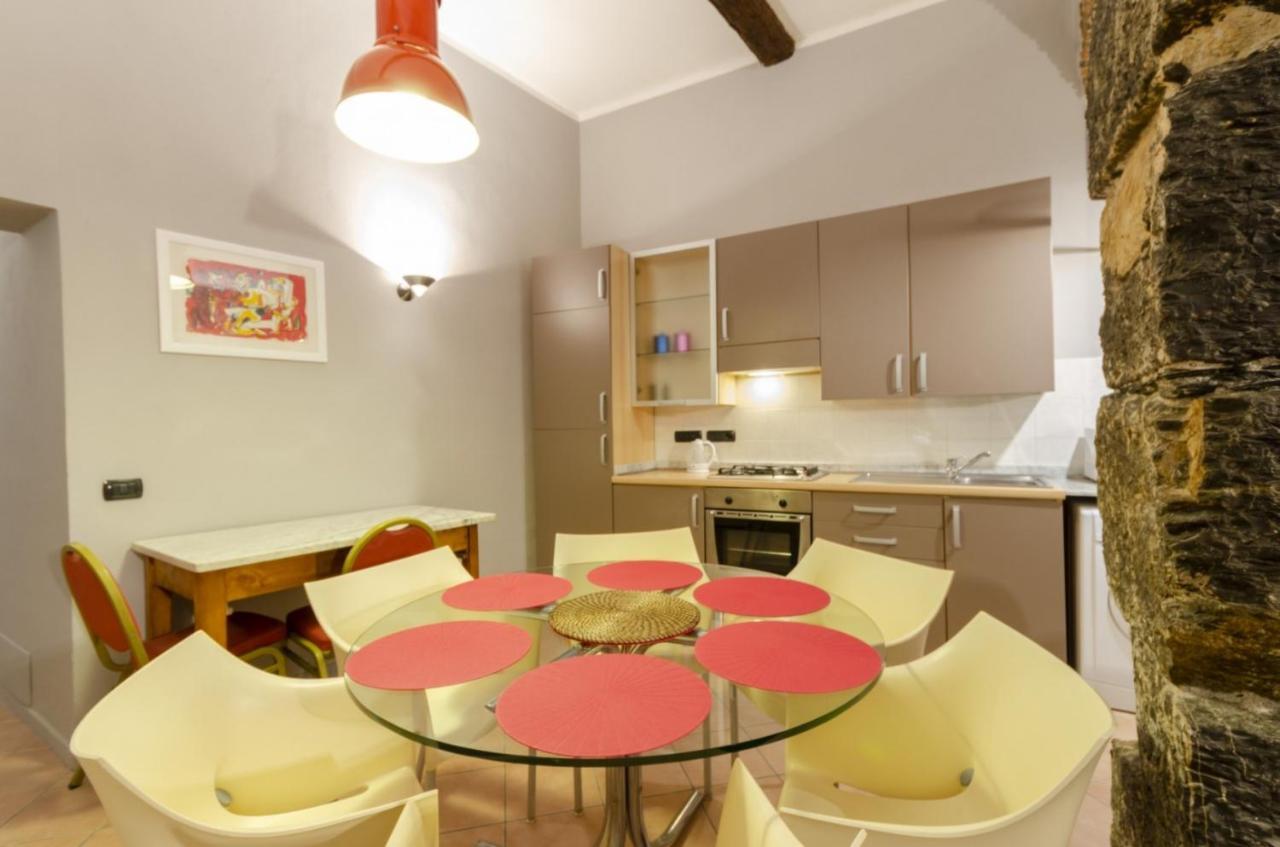 Joivy Warm Family Flat For 9, Near Porto Antico Apartment Genoa Ngoại thất bức ảnh
