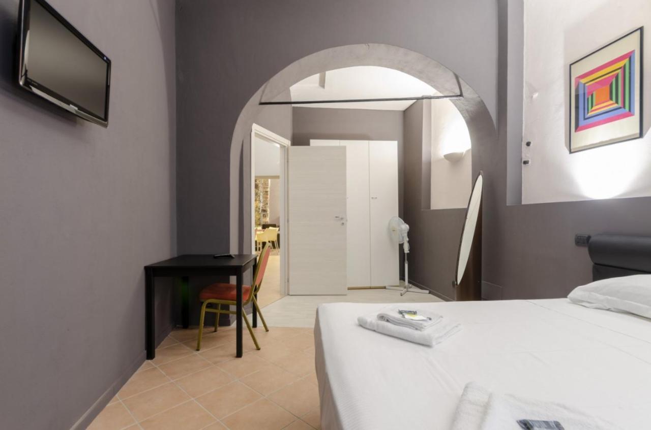 Joivy Warm Family Flat For 9, Near Porto Antico Apartment Genoa Ngoại thất bức ảnh